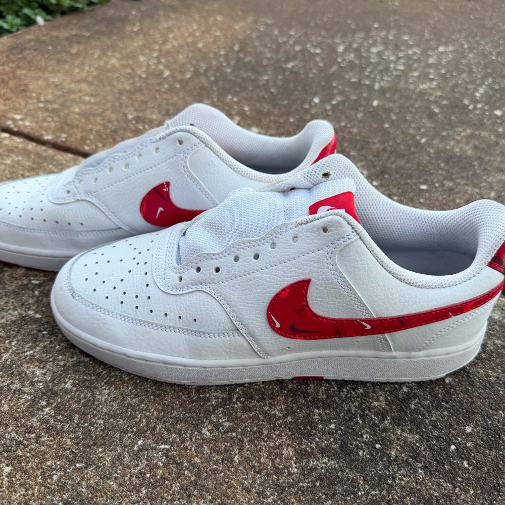 Nike Court Vision Men’s Sneakers. Size 8.5 NWOT